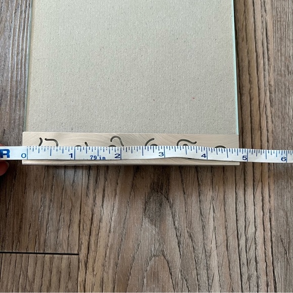 Stylish Silver Swirl Photo Frame - Picture 3 of 4